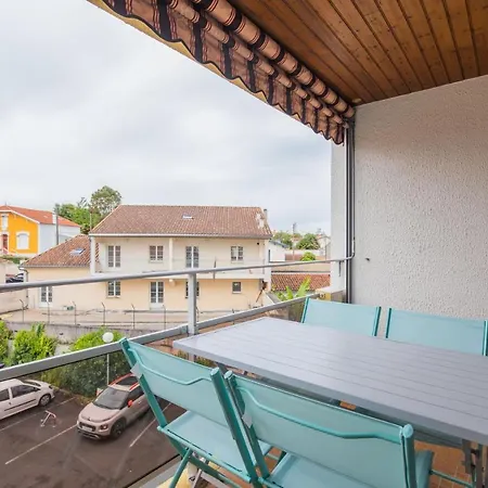 Le Coeur De 2 Etoiles